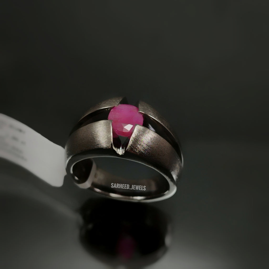 No Heat Ruby Men Ring