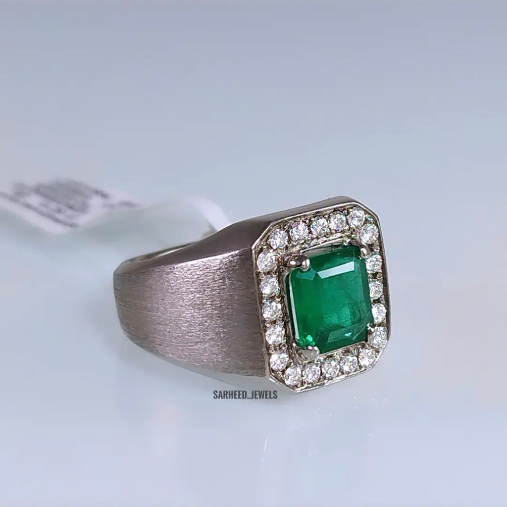 Natural Emerald and Diamond Men Ring
