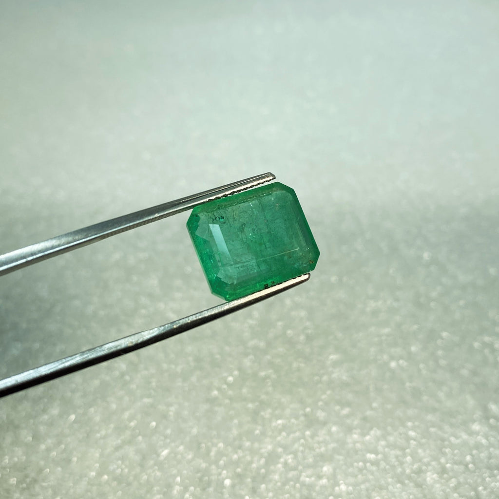 Natural Emerald - 10.01 ct.