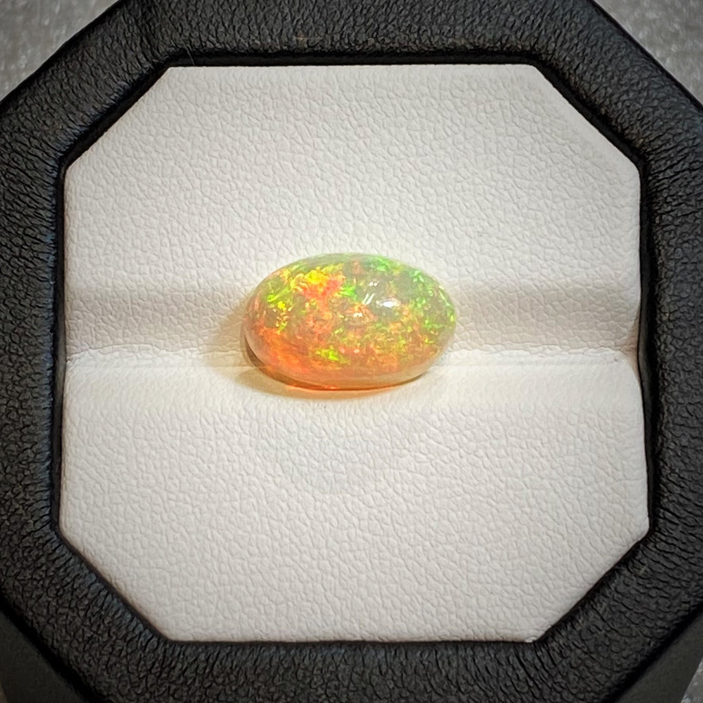 Natural Opal - 5.00 Cts.