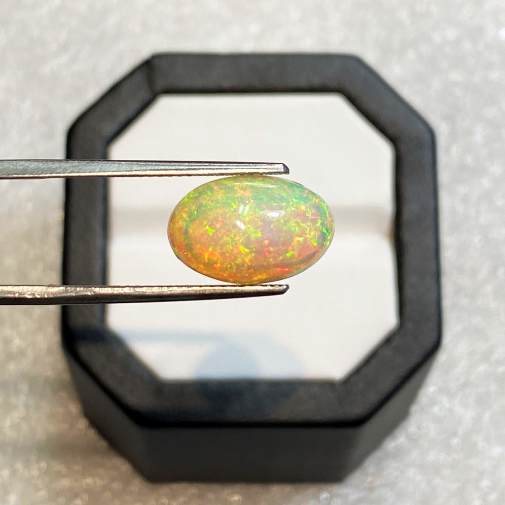 Natural Opal - 5.00 Cts.