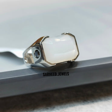 Natural Moonstone Men Ring