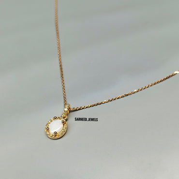 Natural Opal and Diamond Gold Necklace