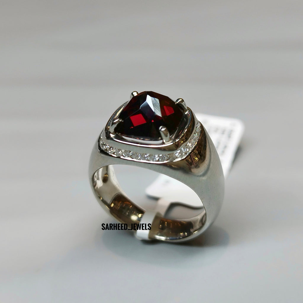 Natural Garnet and Diamond Men Ring