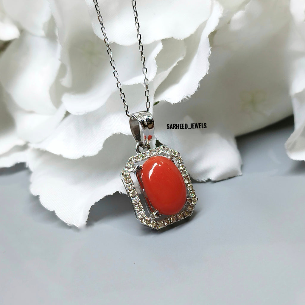 Natural Coral and Diamond Gold Necklace
