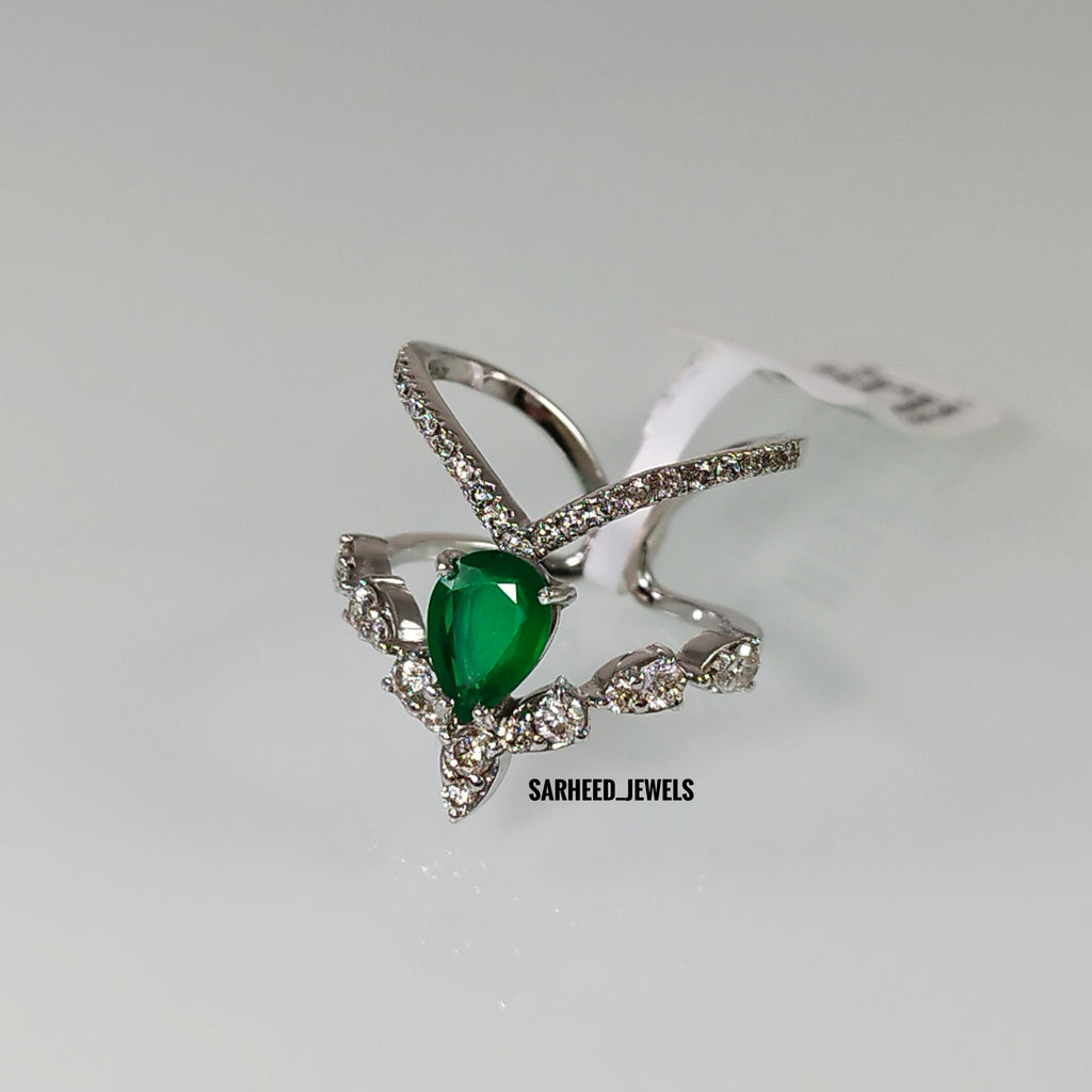 Natural Emerald and Diamond Gold Ring