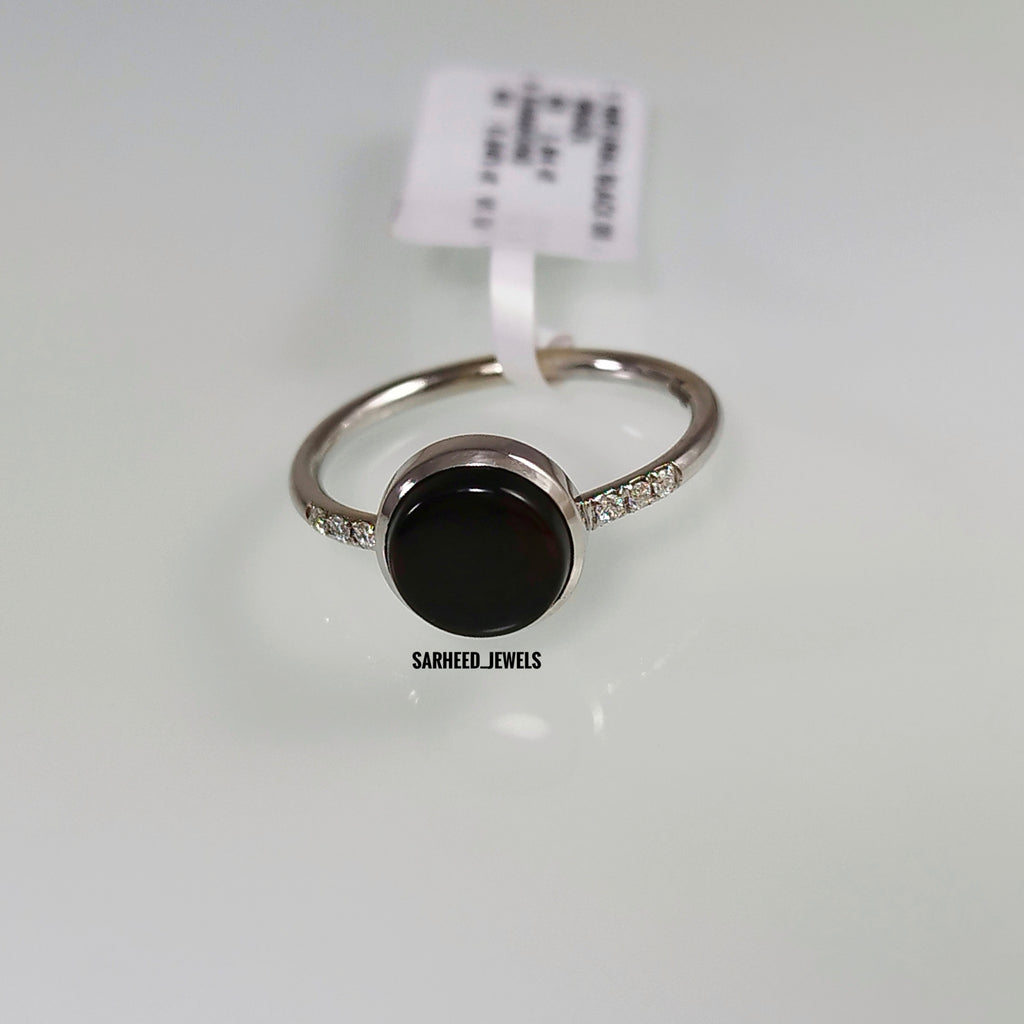 Natural Onyx and Diamond Gold Ring