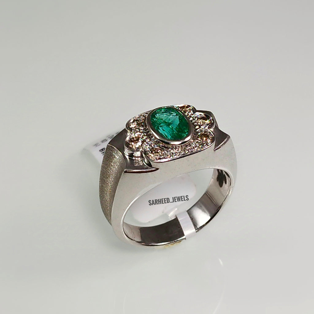 Natural Emerald and Brown Diamond Men Ring