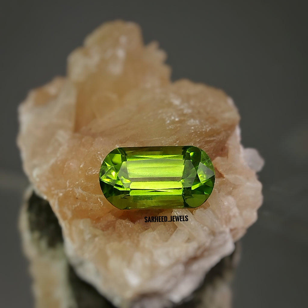 Natural Peridot - 6.39 ct.