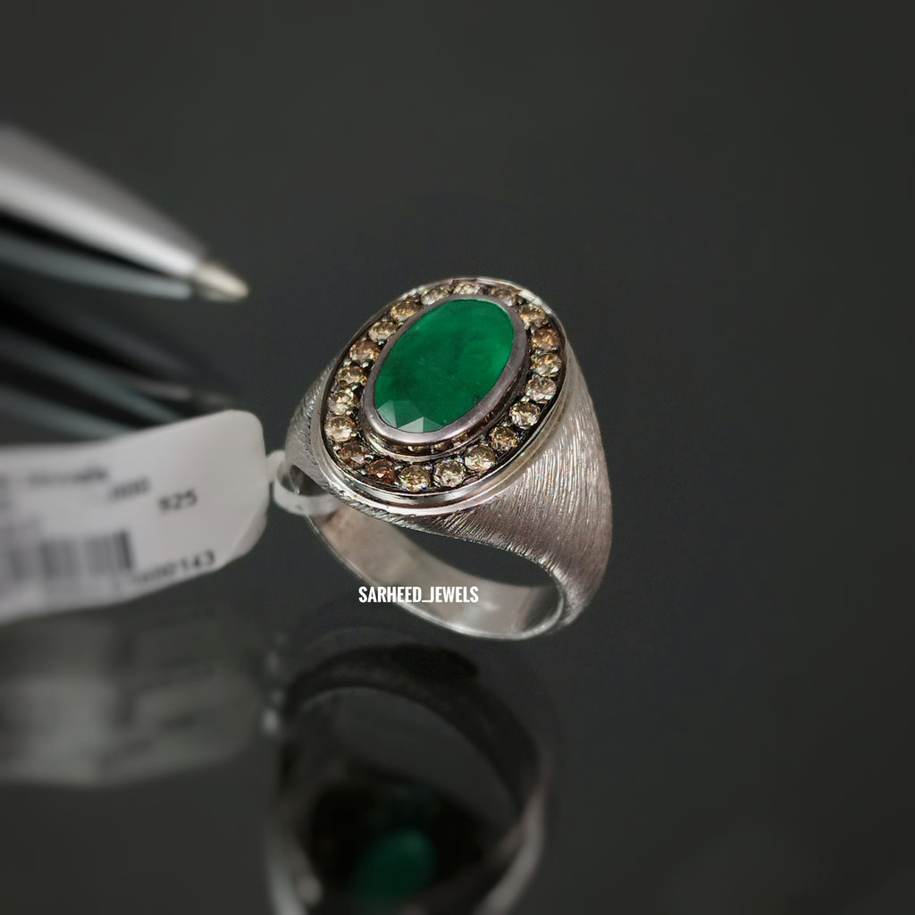 Natural Emerald and Brown Diamond Men Ring