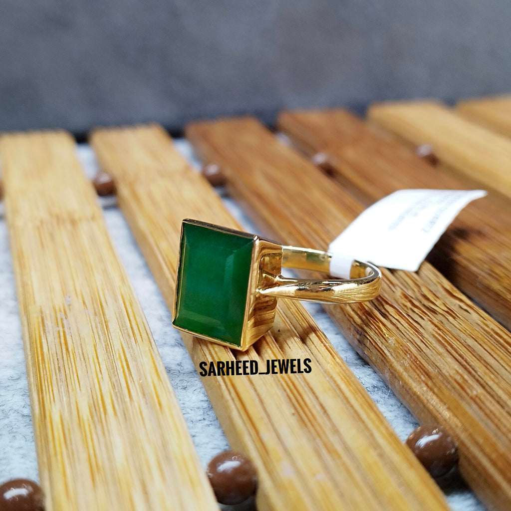 Natural Green Quartz Gold Ring