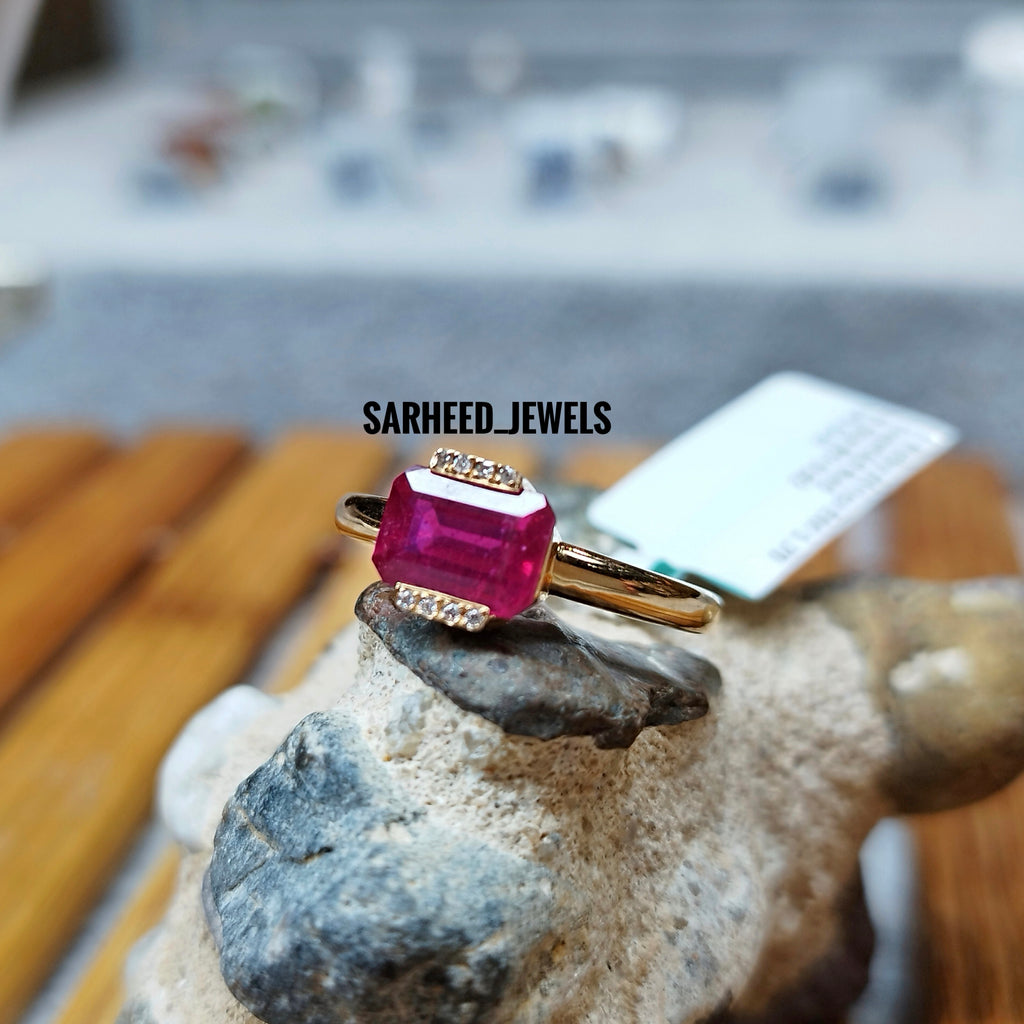 Natural Ruby and Diamond Gold Ring