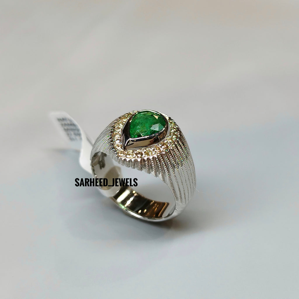 Natural Emerald and Diamond Men Ring