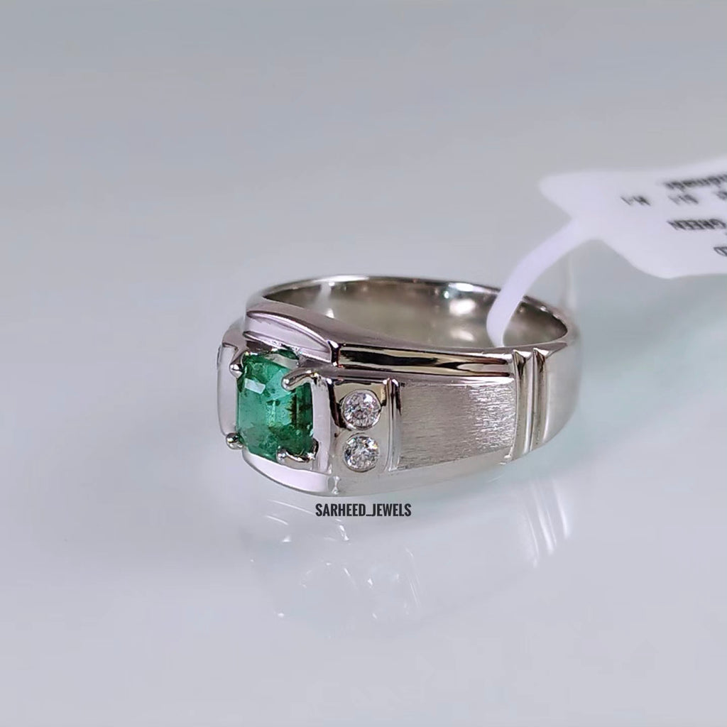 Natural Emerald and Diamond Men Ring