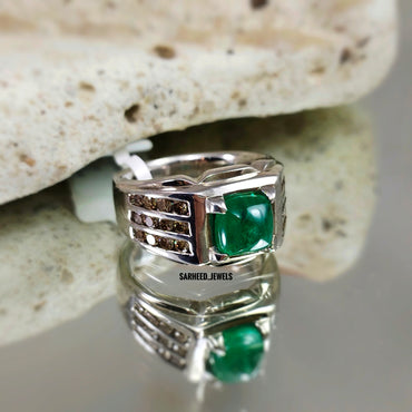 Natural Emerald and Brown Diamond Men Ring