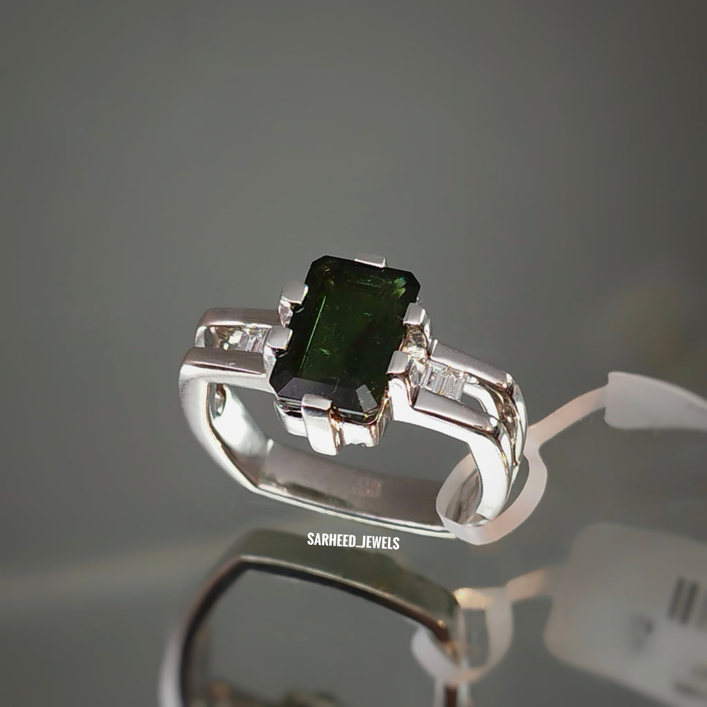 Natural Green Tourmaline and Diamond Men Ring