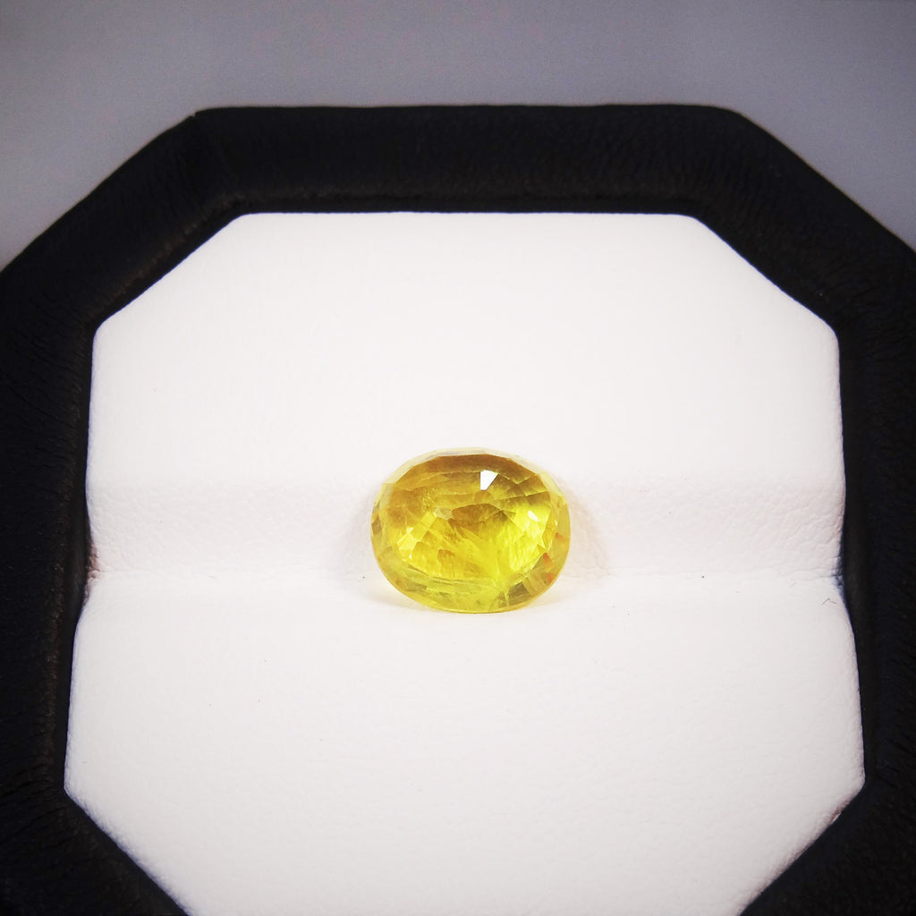 Natural Yellow Sapphire - 4.63 ct.