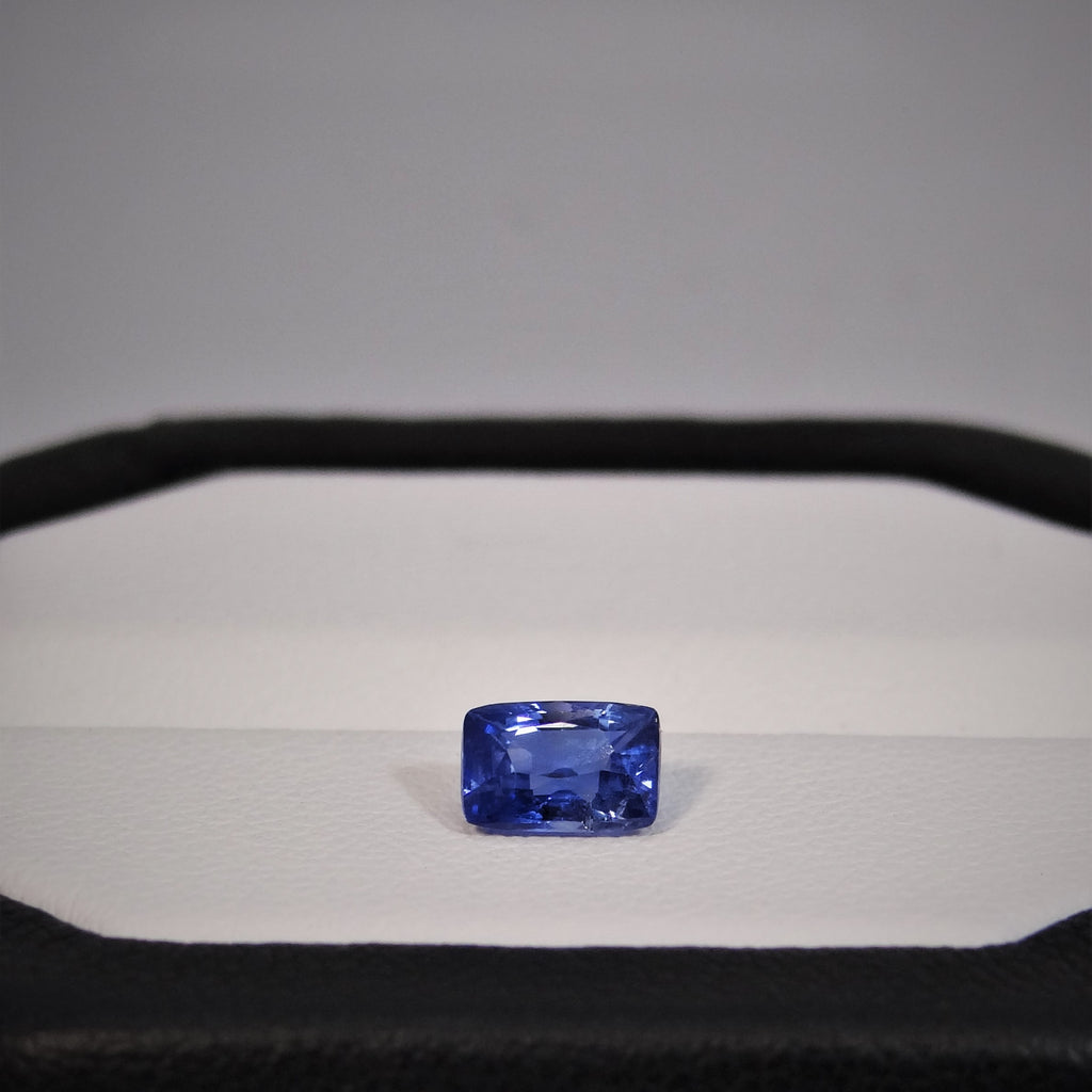 Blue Sapphire - 0.88 ct.