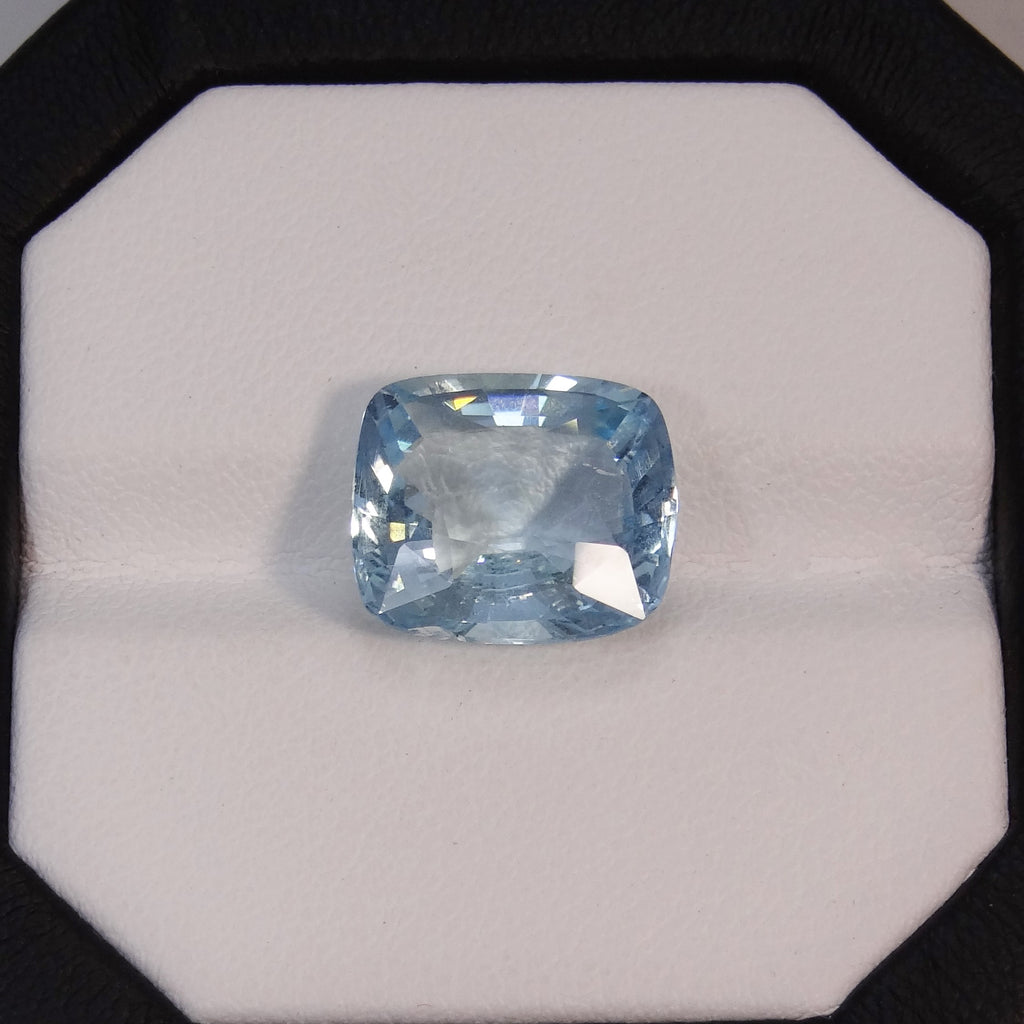 Natural Aquamarine - 7.08 ct.