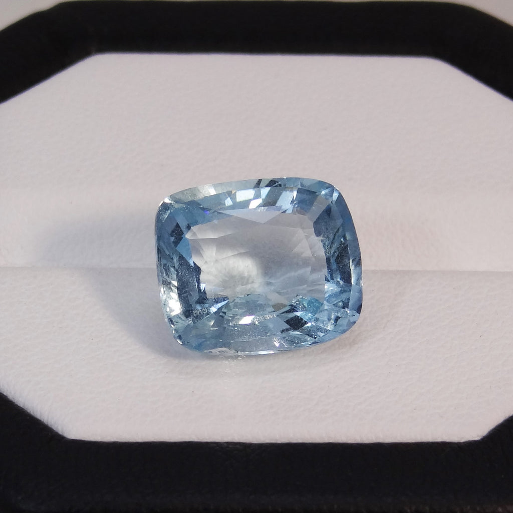 Natural Aquamarine - 7.08 ct.