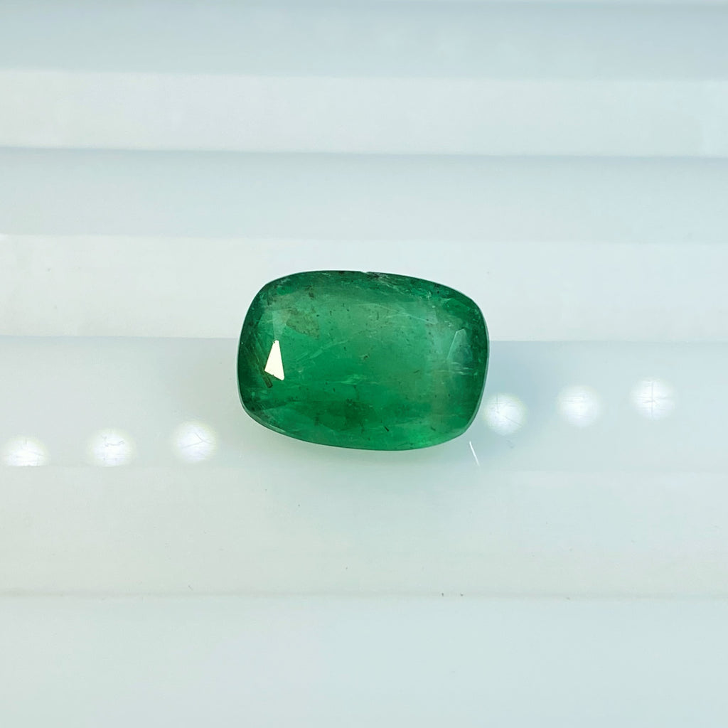 Natural Emerald - 5.64 ct.
