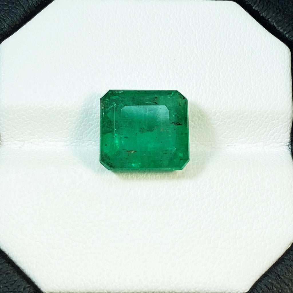 Natural Emerald - 7.70 ct.