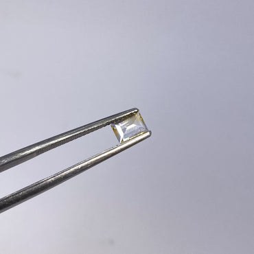 Natural Sapphire - 0.76 Ct.