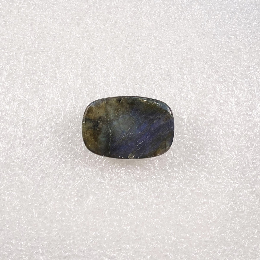 Natural Labradorite - 32.18 Cts.