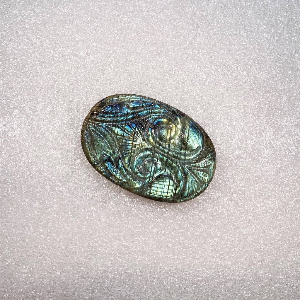 Natural Labradorite - 138.58 Cts.