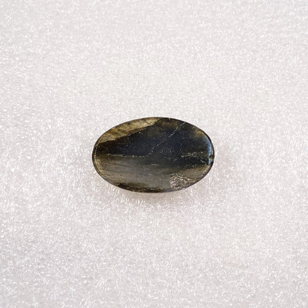 Natural Labradorite - 26.50 Cts.