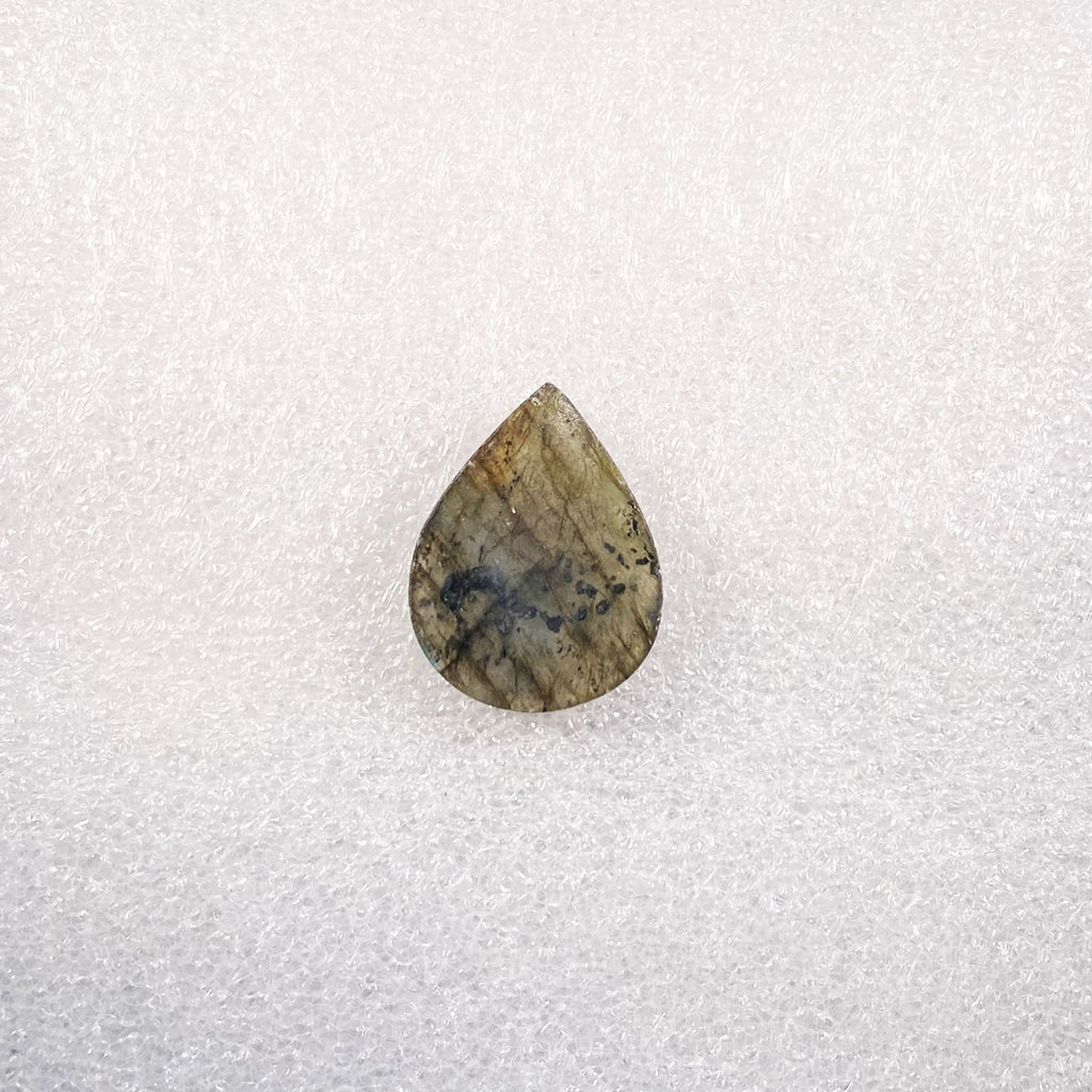 Natural Labradorite - 26.83 Cts.