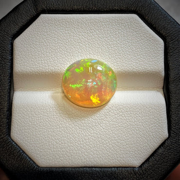 Natural Opal - 5.00 Cts.