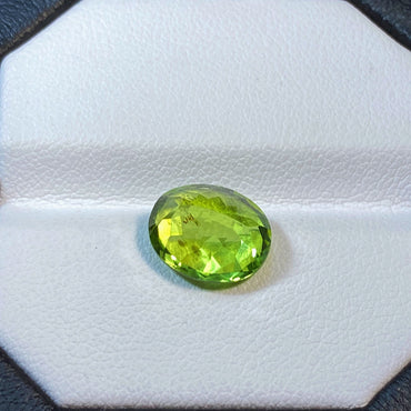 Natural Peridot - 4.52 ct.